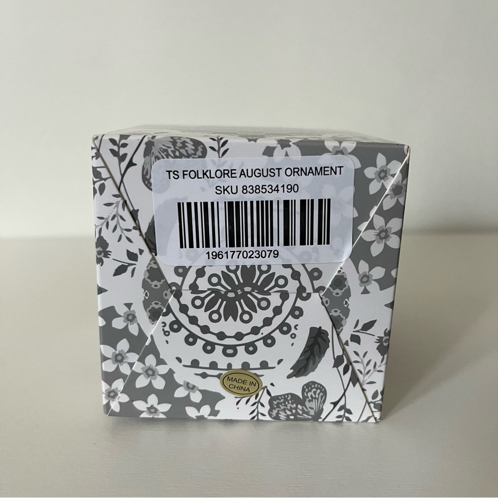 NWT Taylor Swift "August" Ornament - Picture 4 of 16